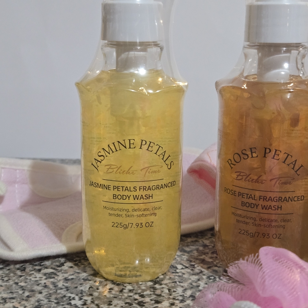 Body Wash 5 Piece Gift Set - Picture 4 of 9